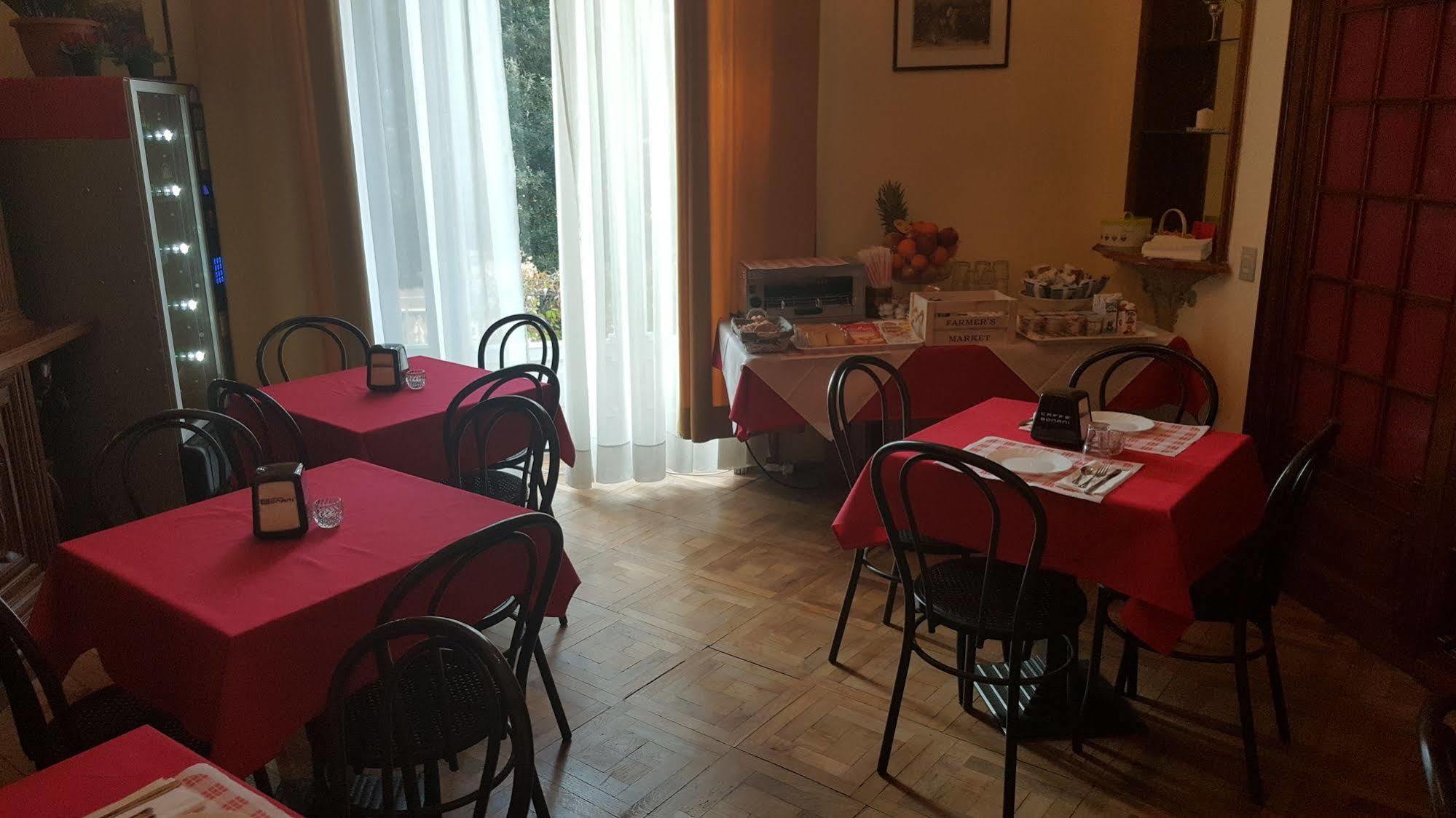 Garden Suite Генуа Екстериор снимка
